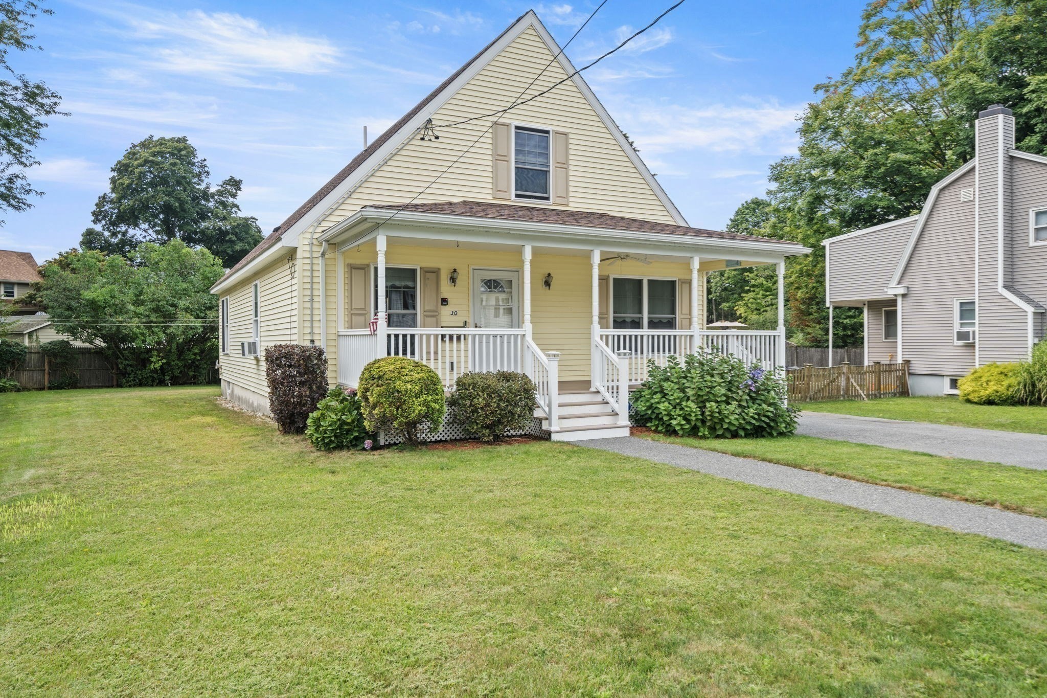 30 Lowell Street Property Photo 3