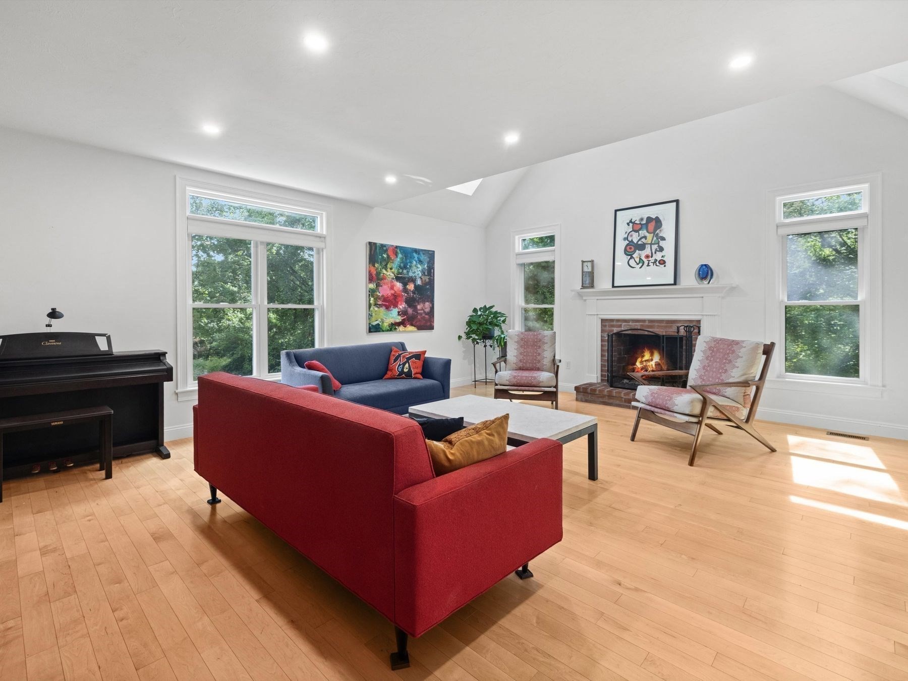 41 Piccadilly Way Property Photo 9