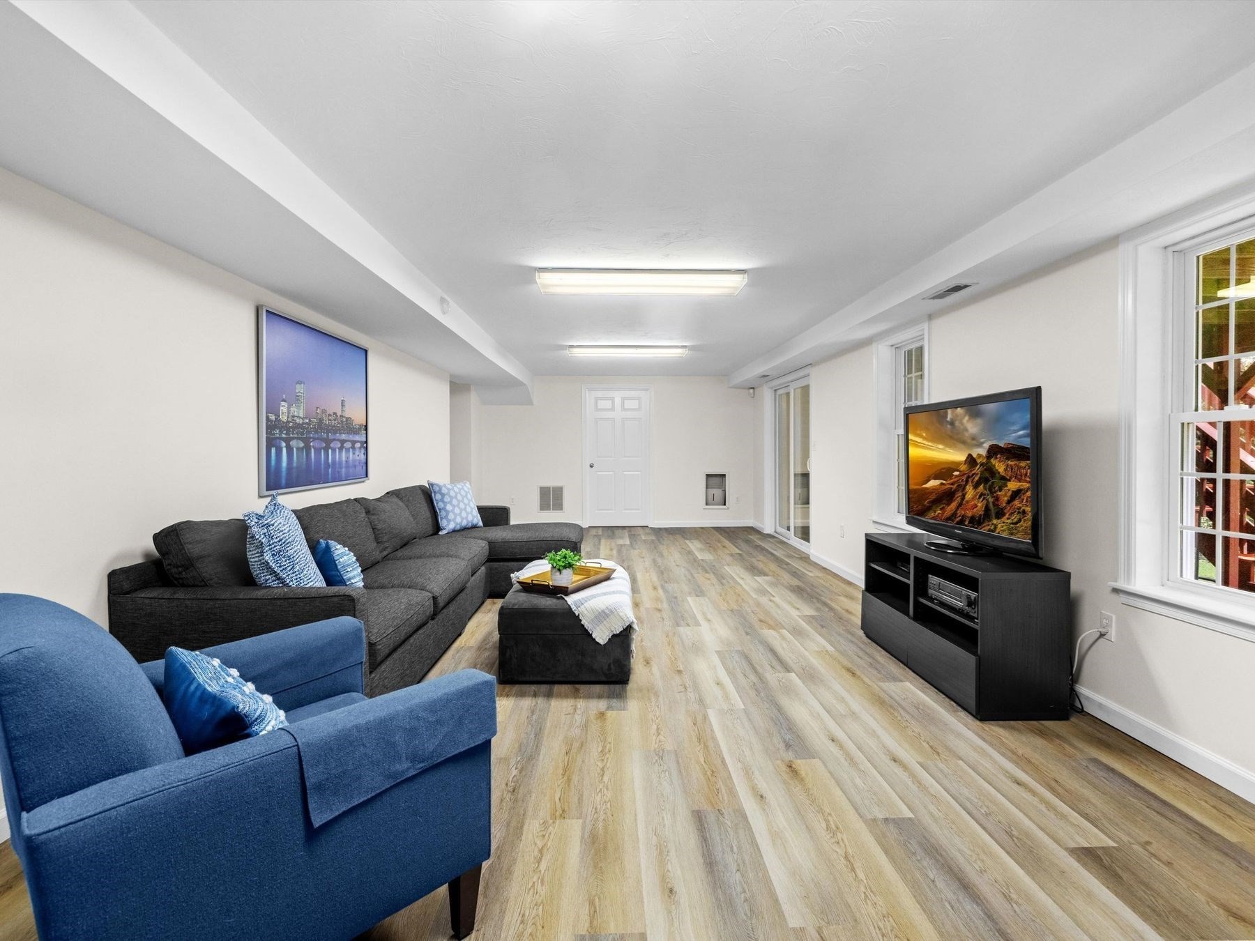 41 Piccadilly Way Property Photo 35