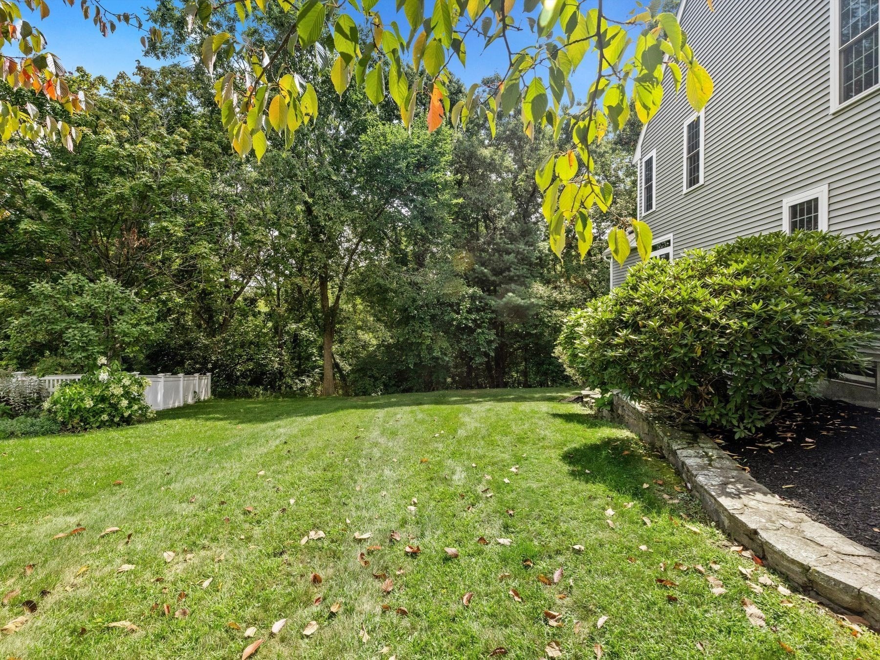 41 Piccadilly Way Property Photo 39