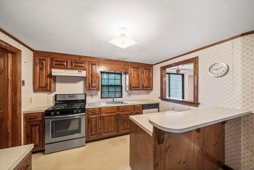 33 French Avenue Property Photo 5