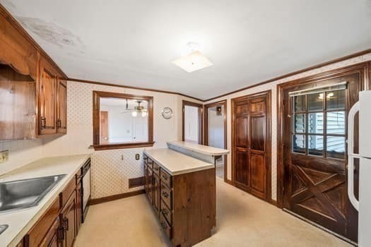 33 French Avenue Property Photo 8