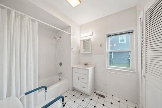 33 French Avenue Property Photo 17