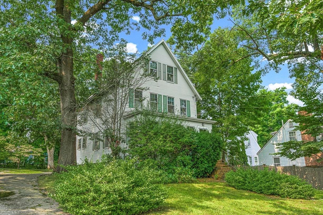 239 Park Avenue Property Photo 1