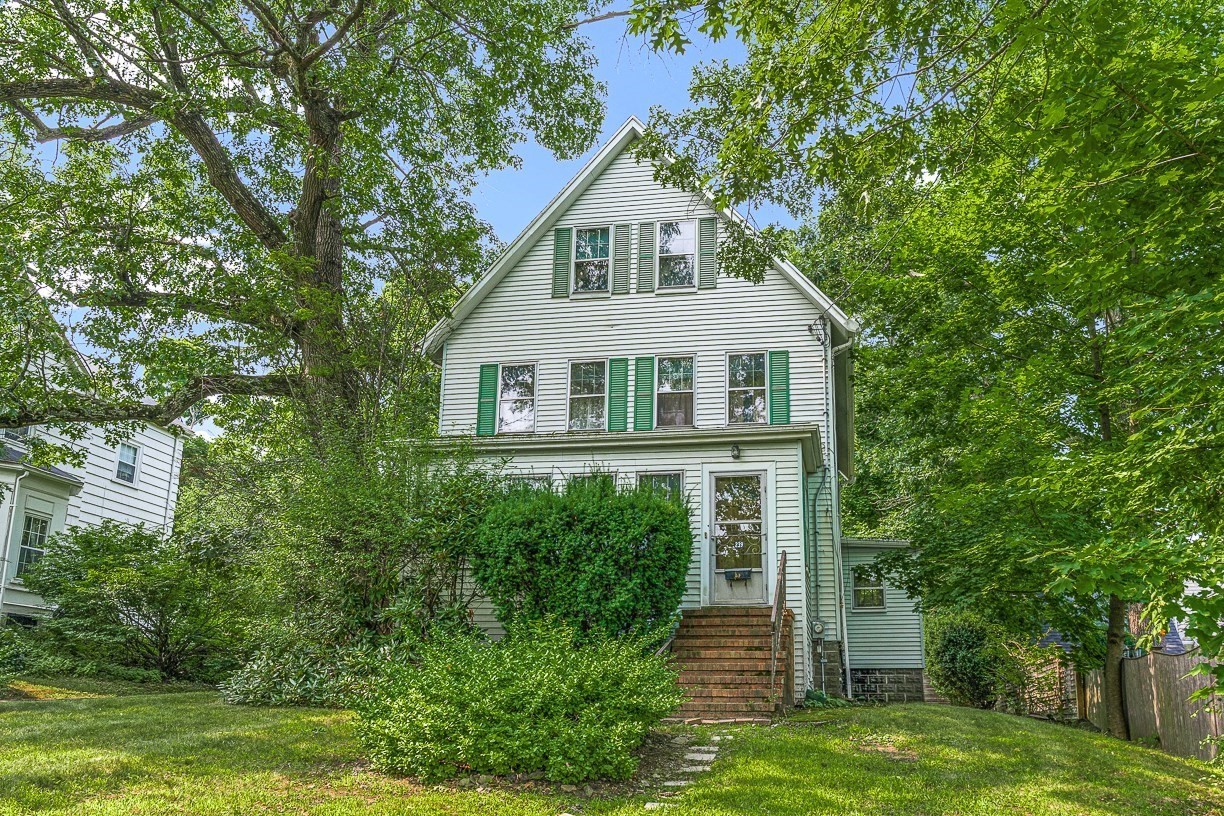 239 Park Avenue Property Photo 2
