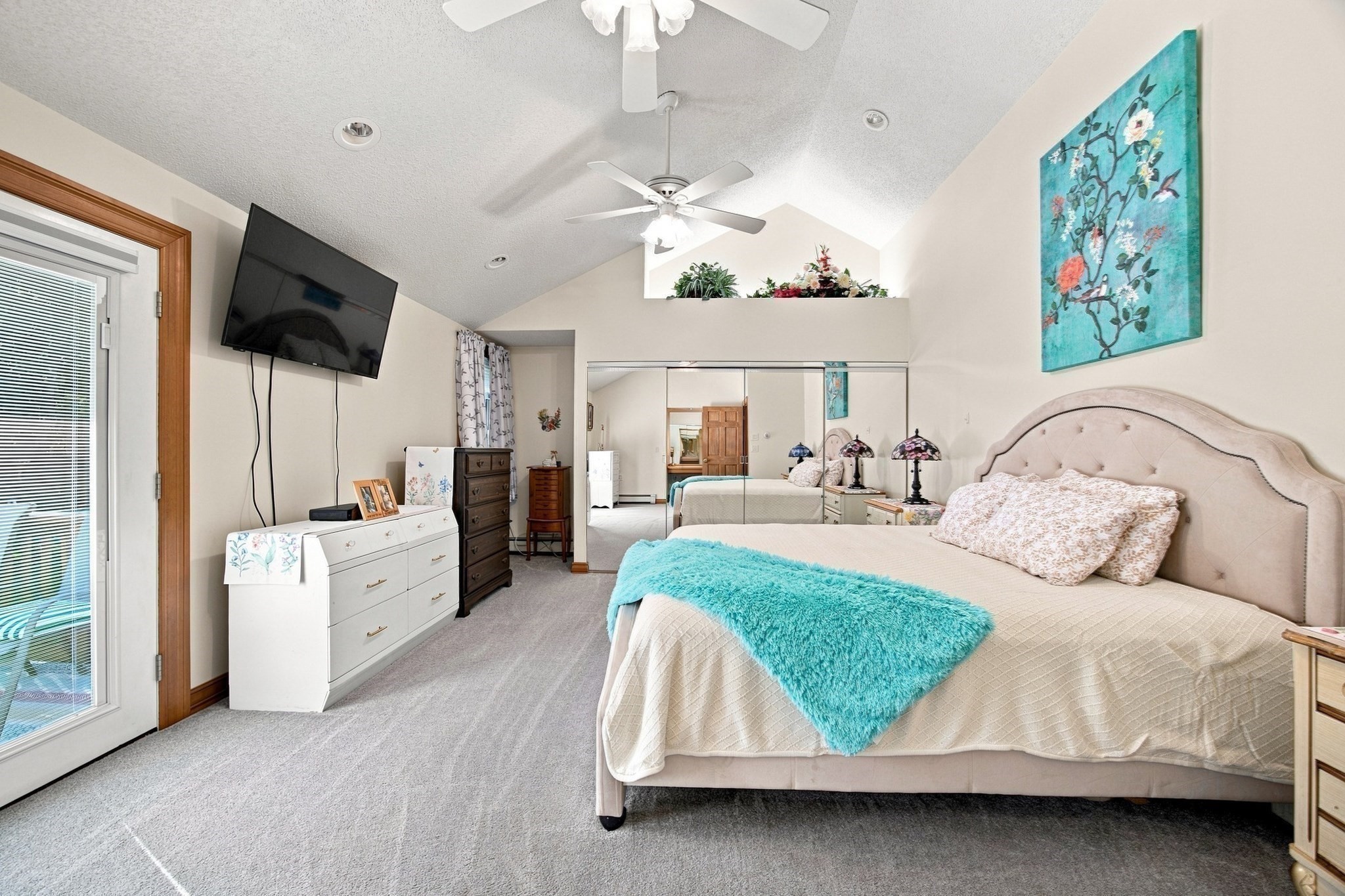 4 Rita Circle Property Photo 6