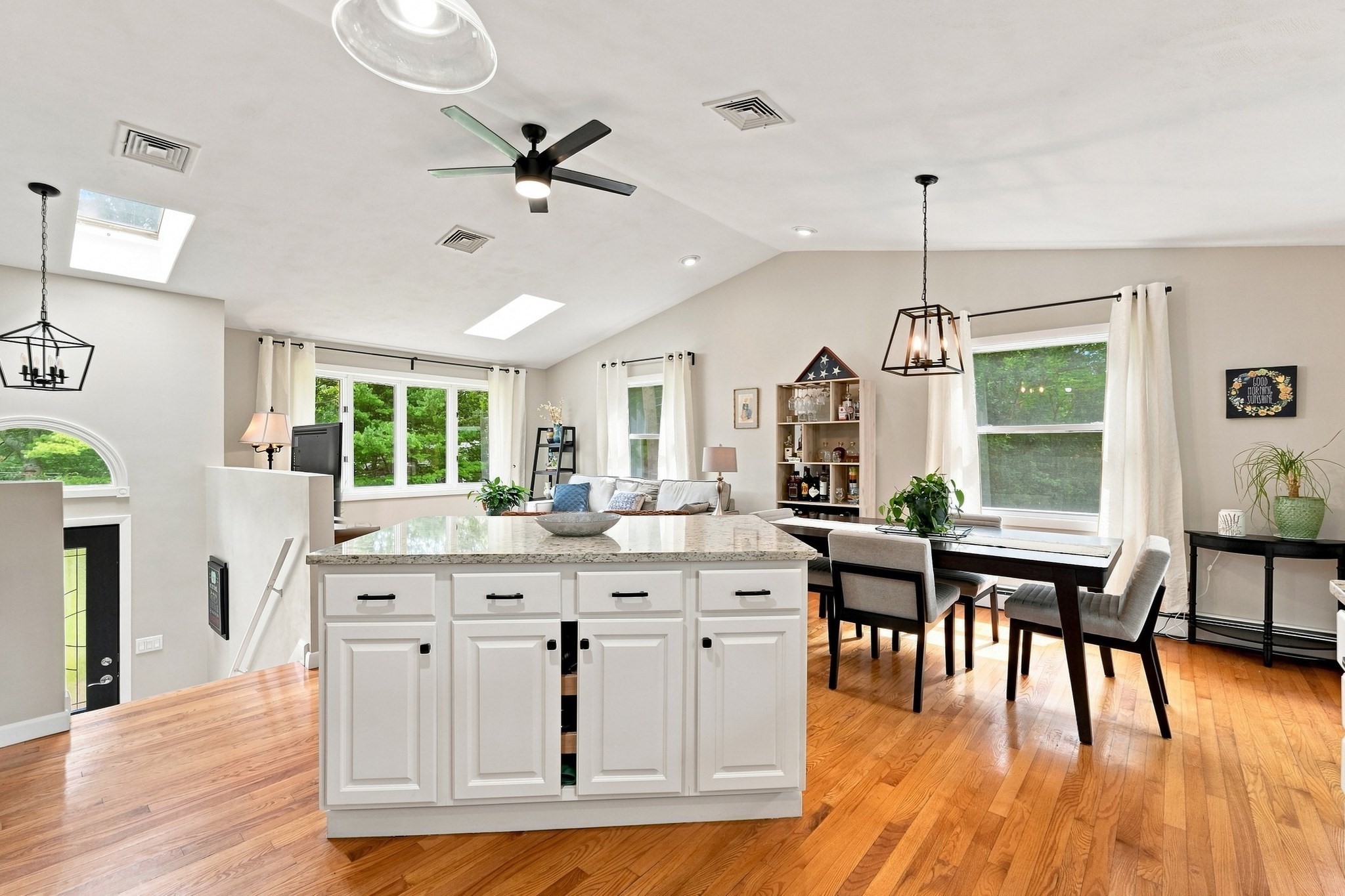 32 Mountaindale Rd Property Photo 9