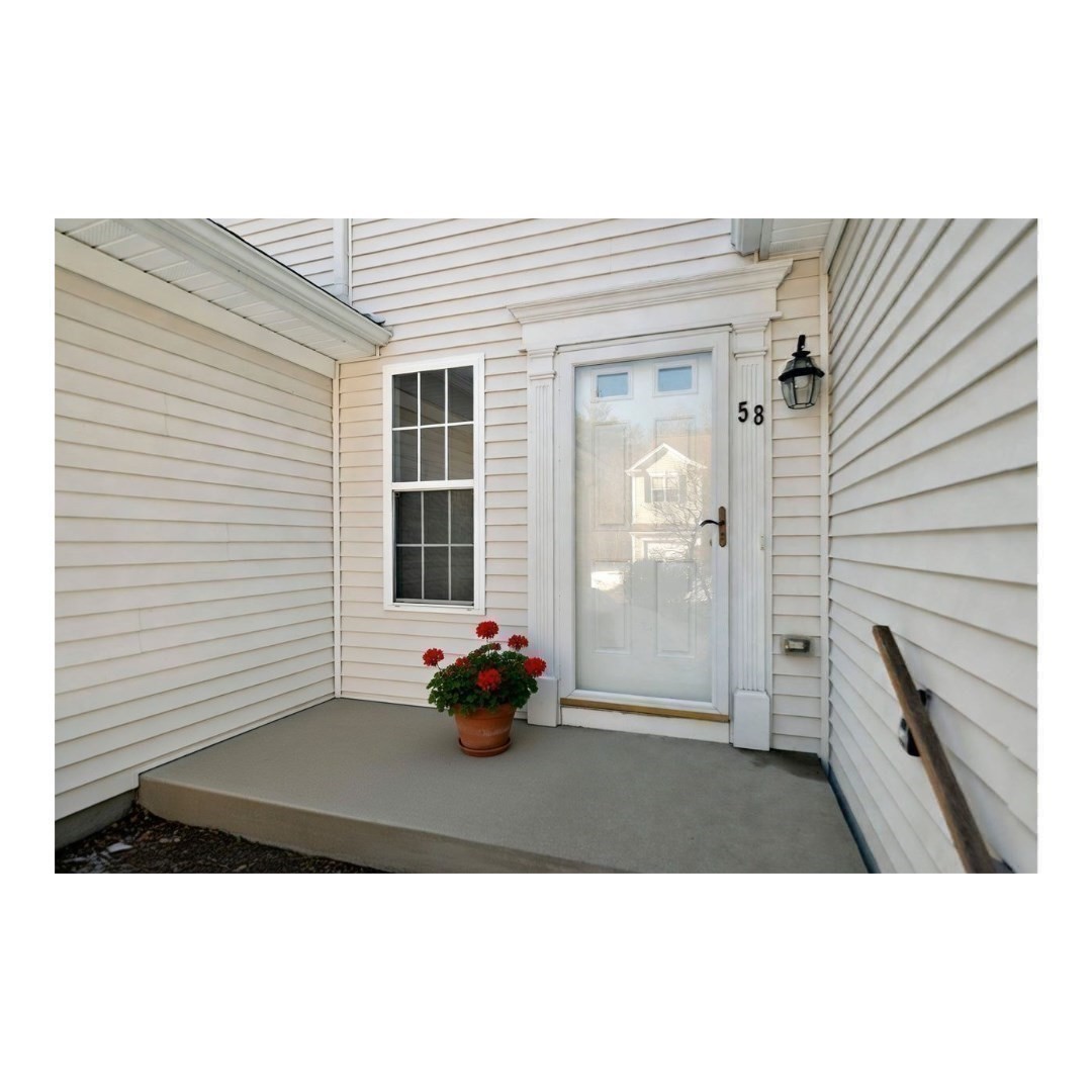 58 Bagnell Dr # 58 Property Photo 4