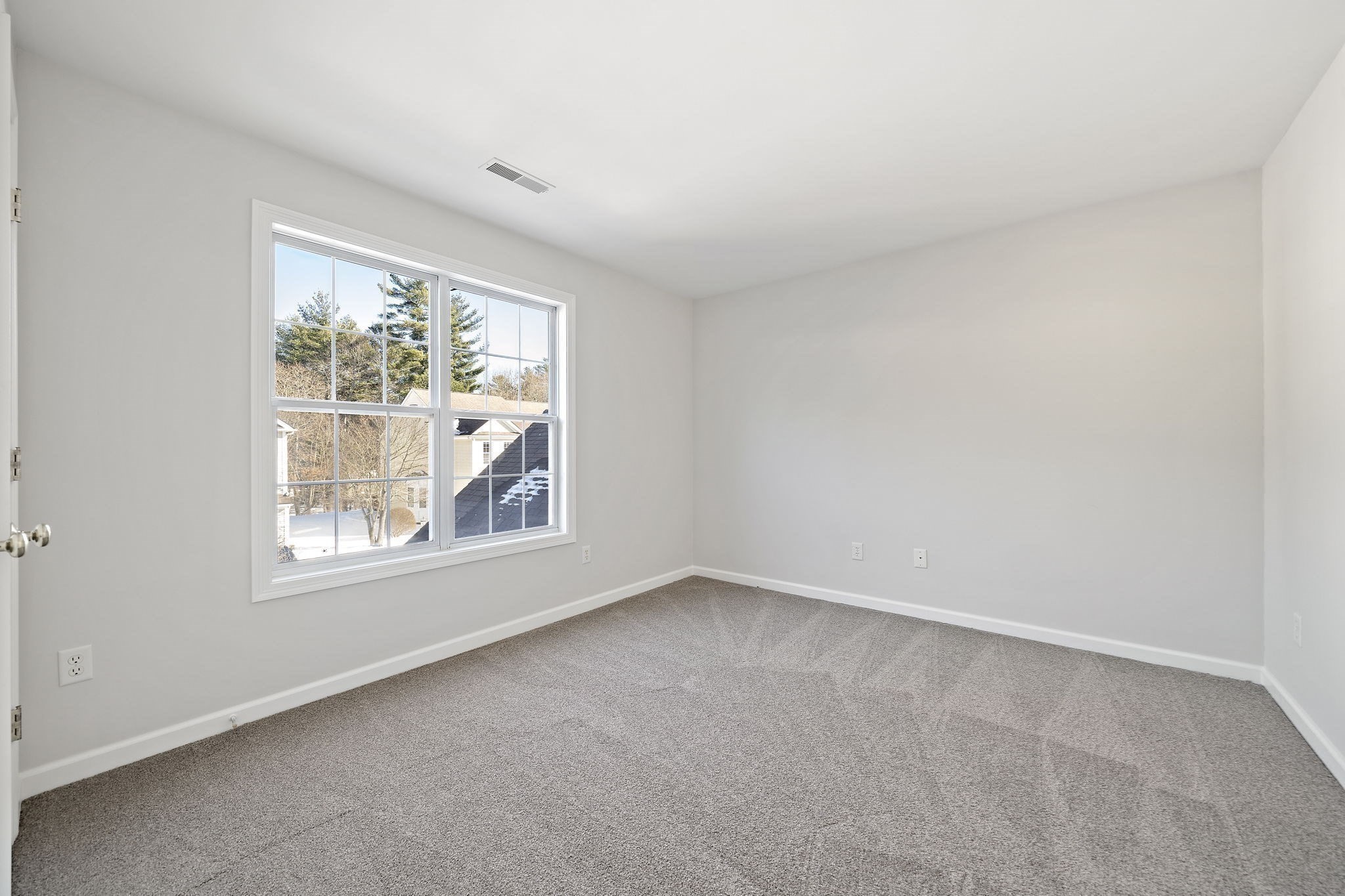 58 Bagnell Dr # 58 Property Photo 27