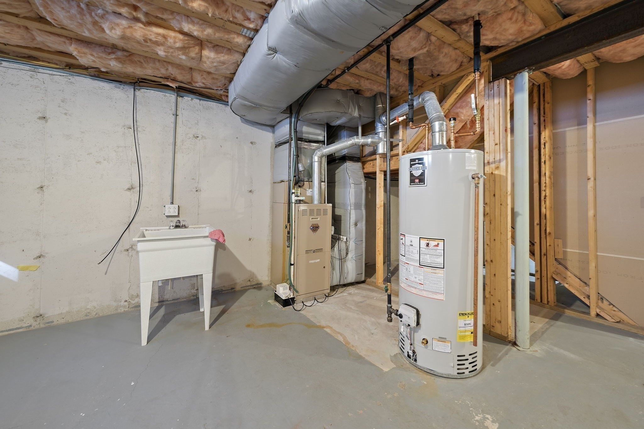 58 Bagnell Dr # 58 Property Photo 33
