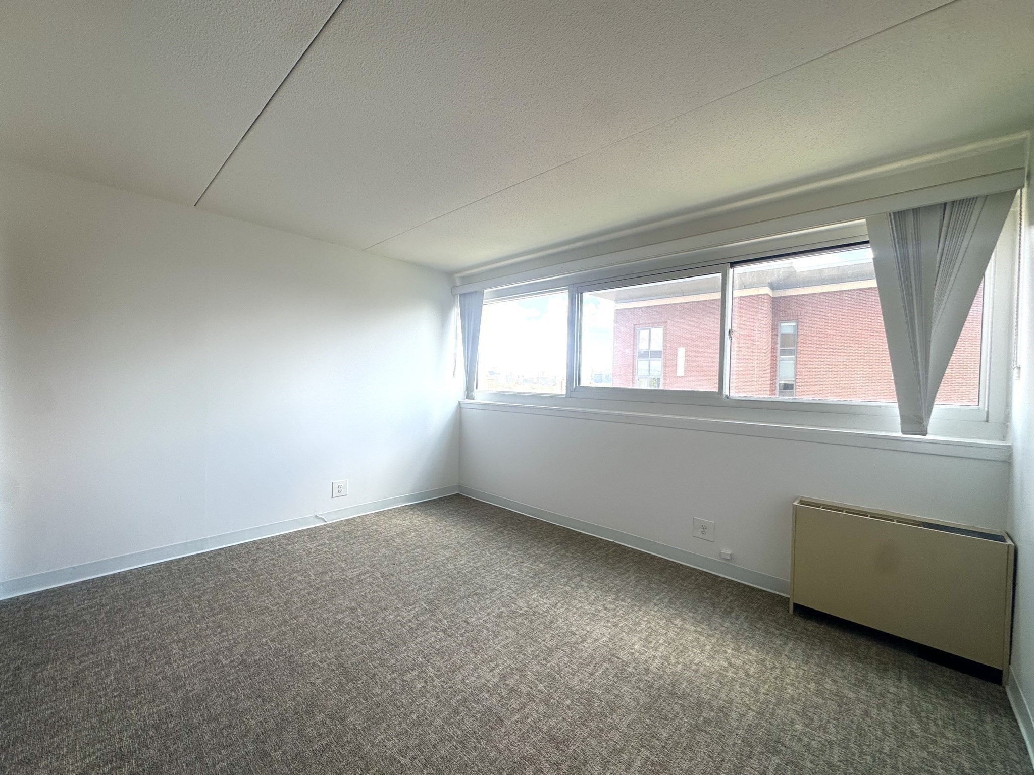 133 Park St # 706 Property Photo 10