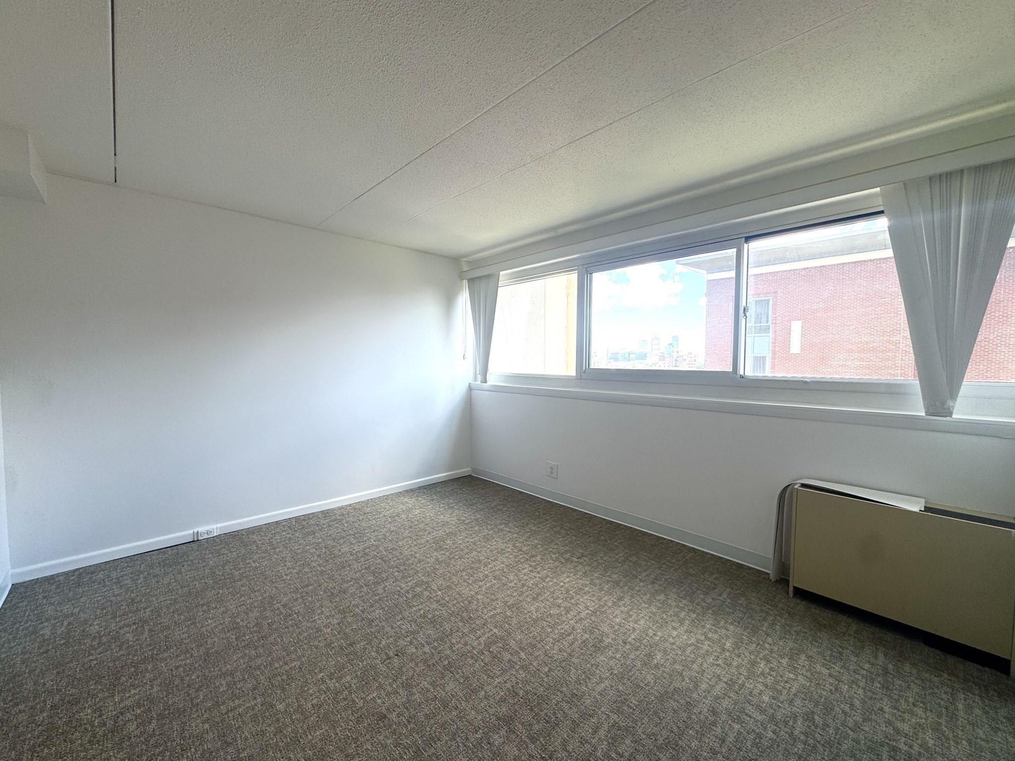 133 Park St # 706 Property Photo 11