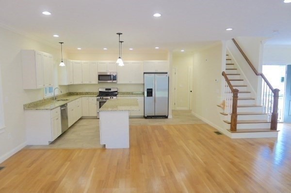 299 Cabot Street # A Property Photo 5