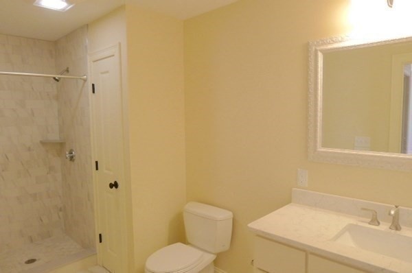 299 Cabot Street # A Property Photo 8