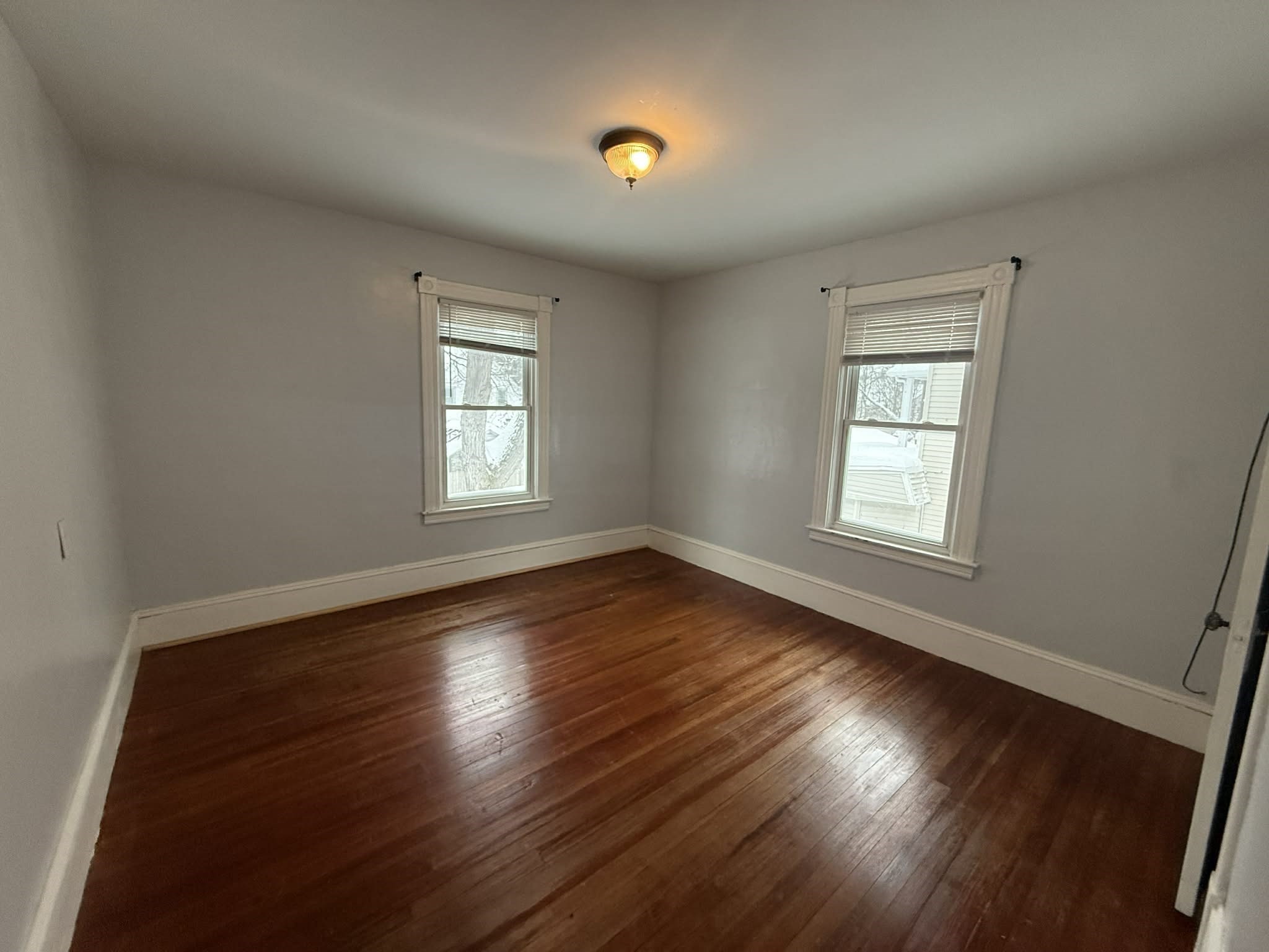 190 Oak Property Photo 14