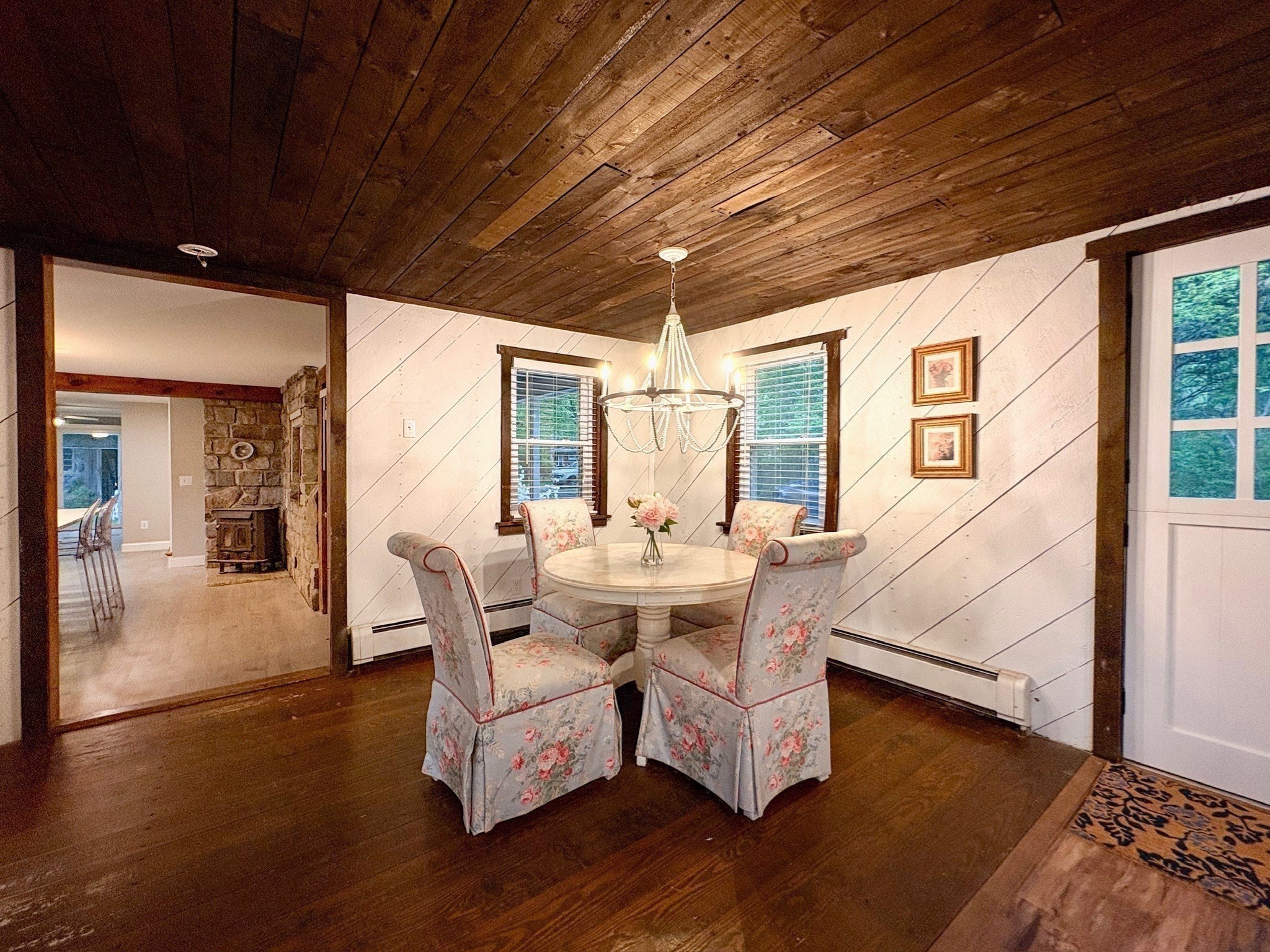 105 Dogwood Property Photo 9
