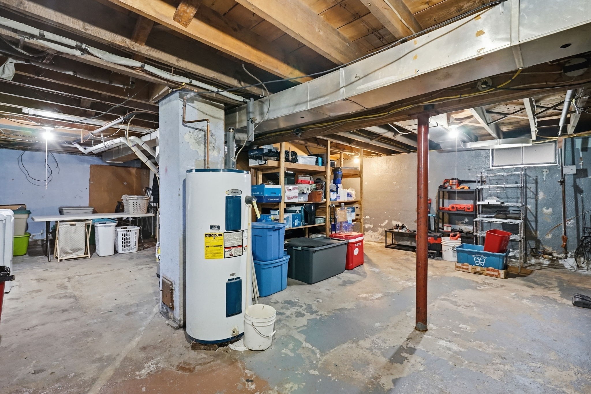 100 Lang St Property Photo 31