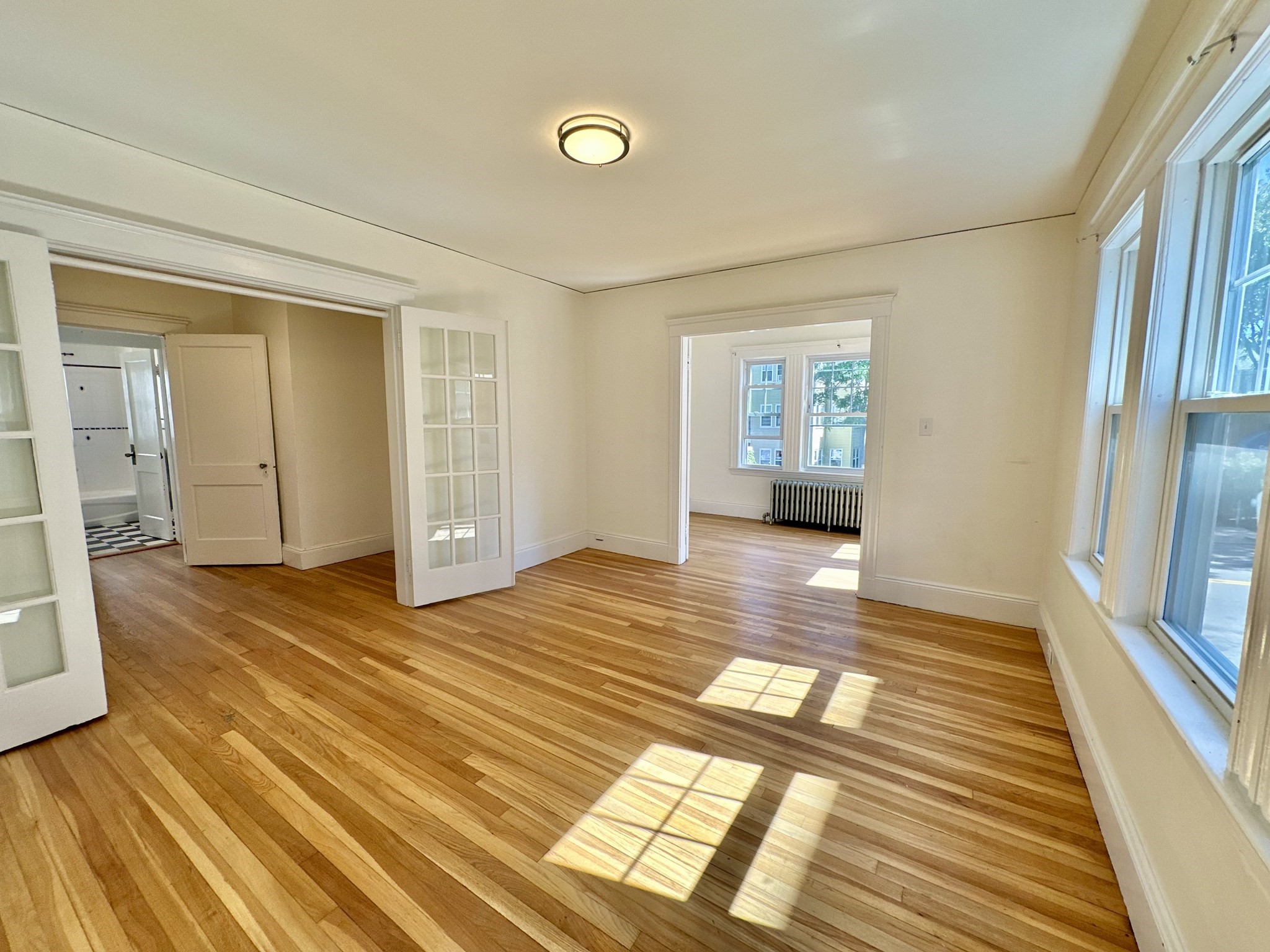 4467 Washington St # 2 Property Photo 6