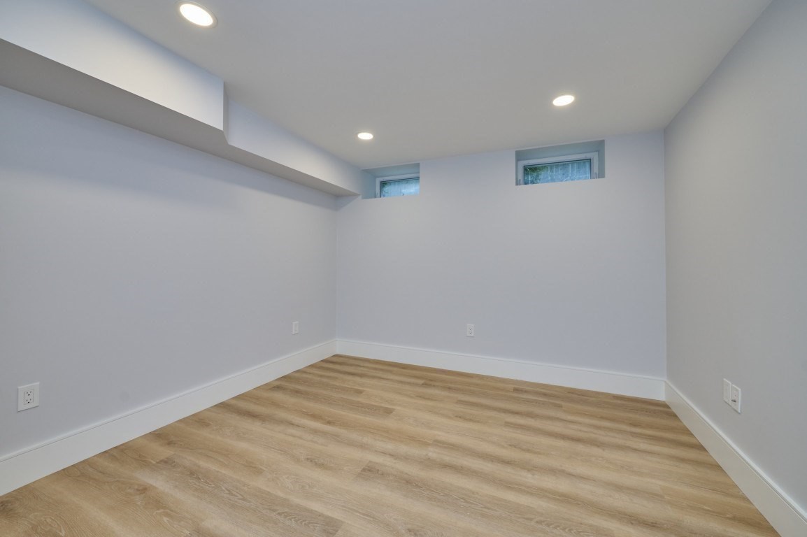 125 Fuller # 125 Property Photo 35