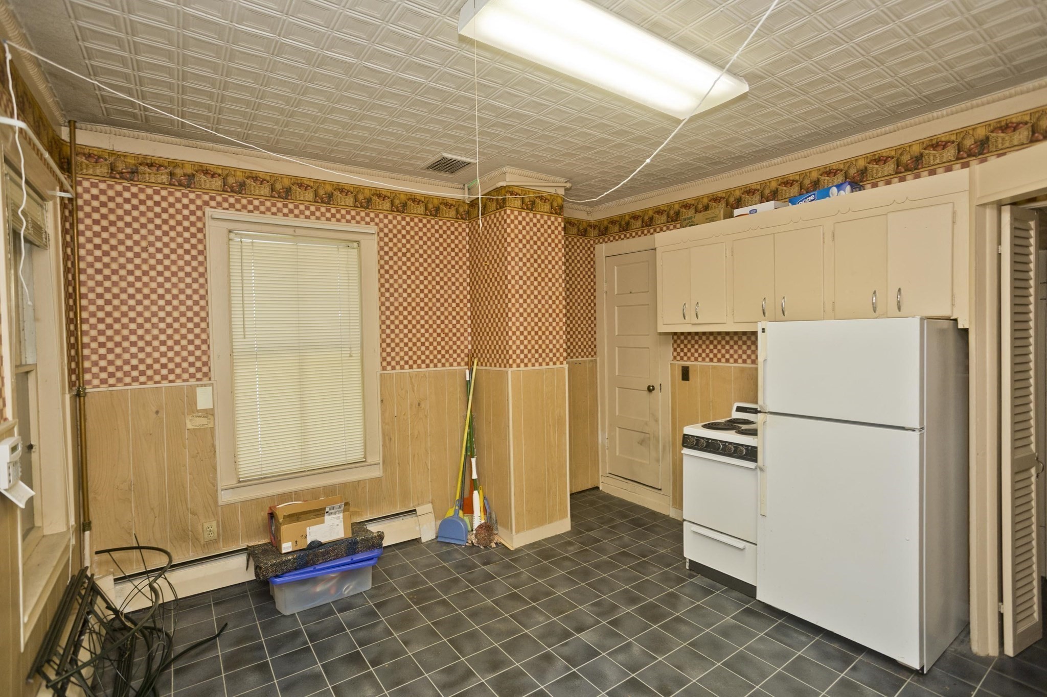 137 Sheridan St. Property Photo 12