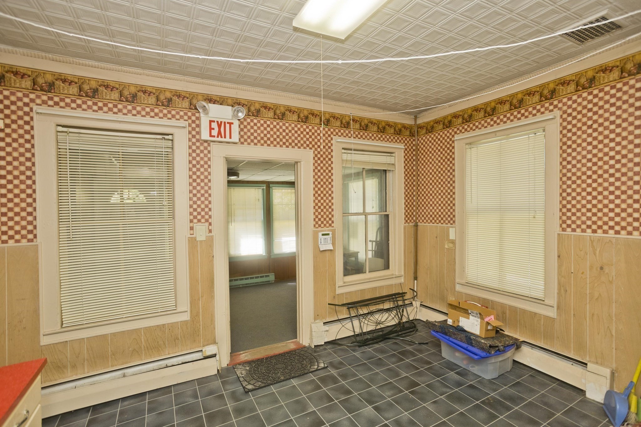 137 Sheridan St. Property Photo 13