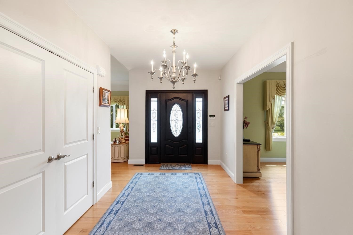 30 Hampden Ave Property Photo 4