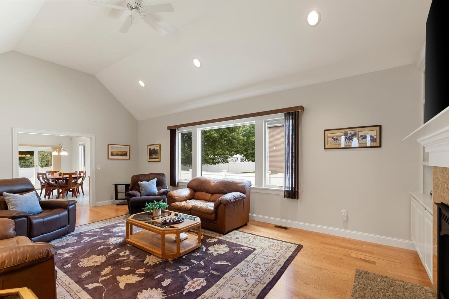 30 Hampden Ave Property Photo 12