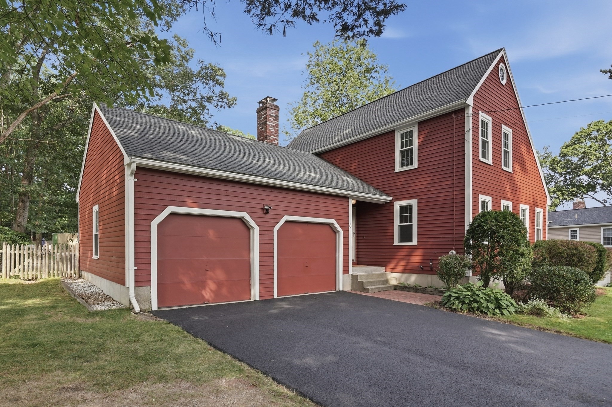 6 Carp Road Property Photo 2