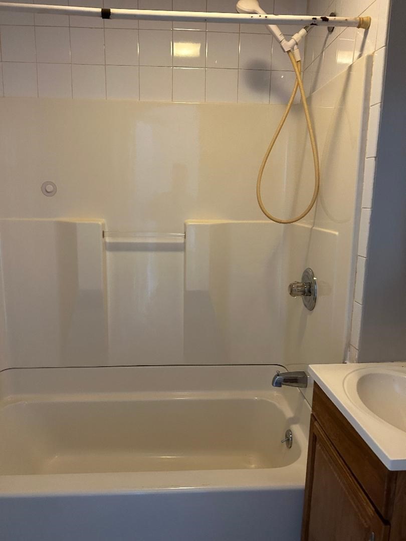 80 Cochran St # L Property Photo 5