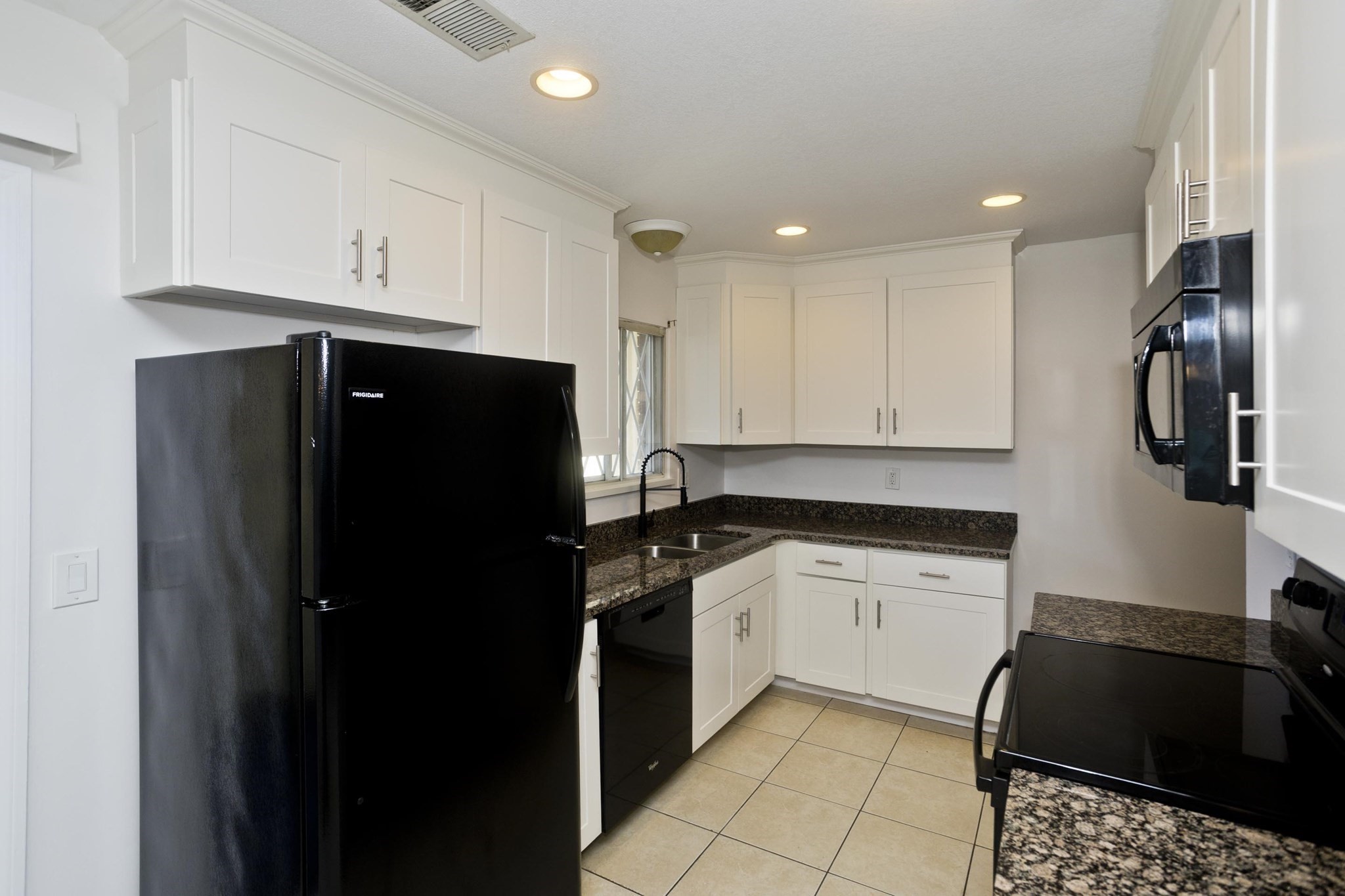 212 Blisswood Village Dr # 212 Property Photo 9