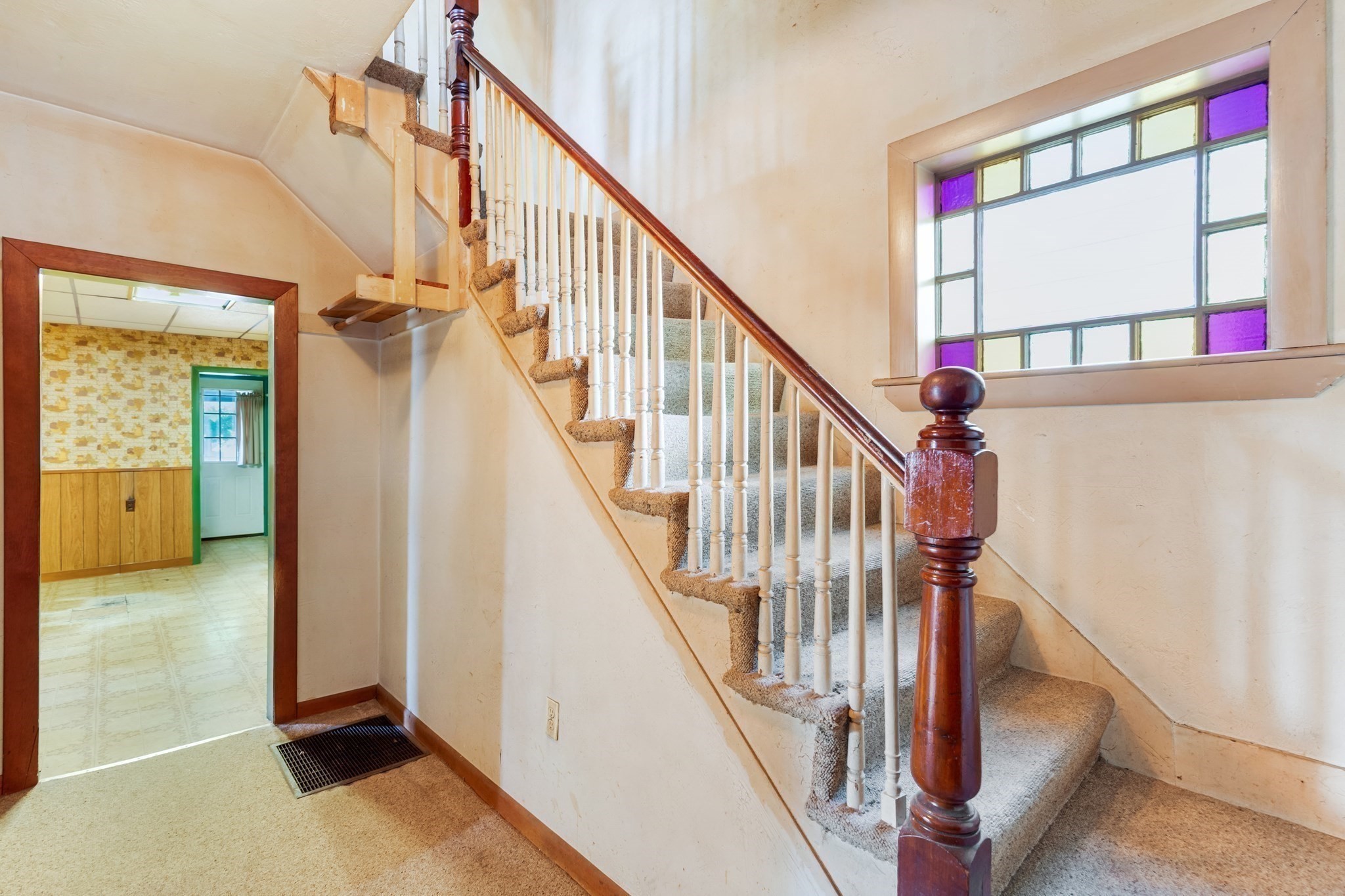 44 Sheridan Ave. Property Photo 3