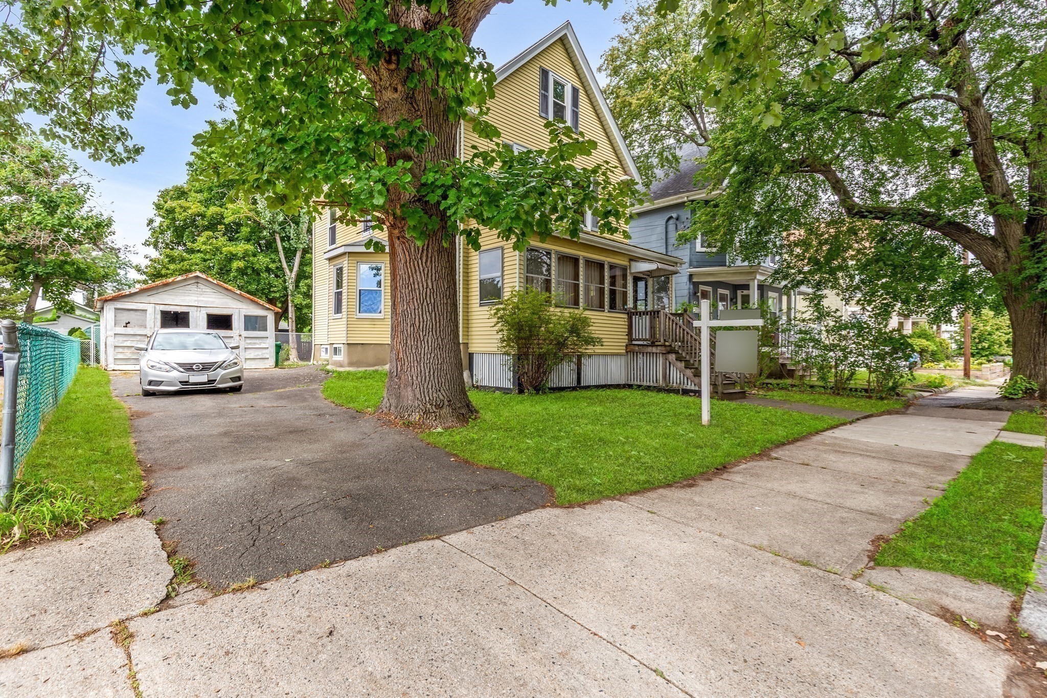 44 Sheridan Ave. Property Photo 26