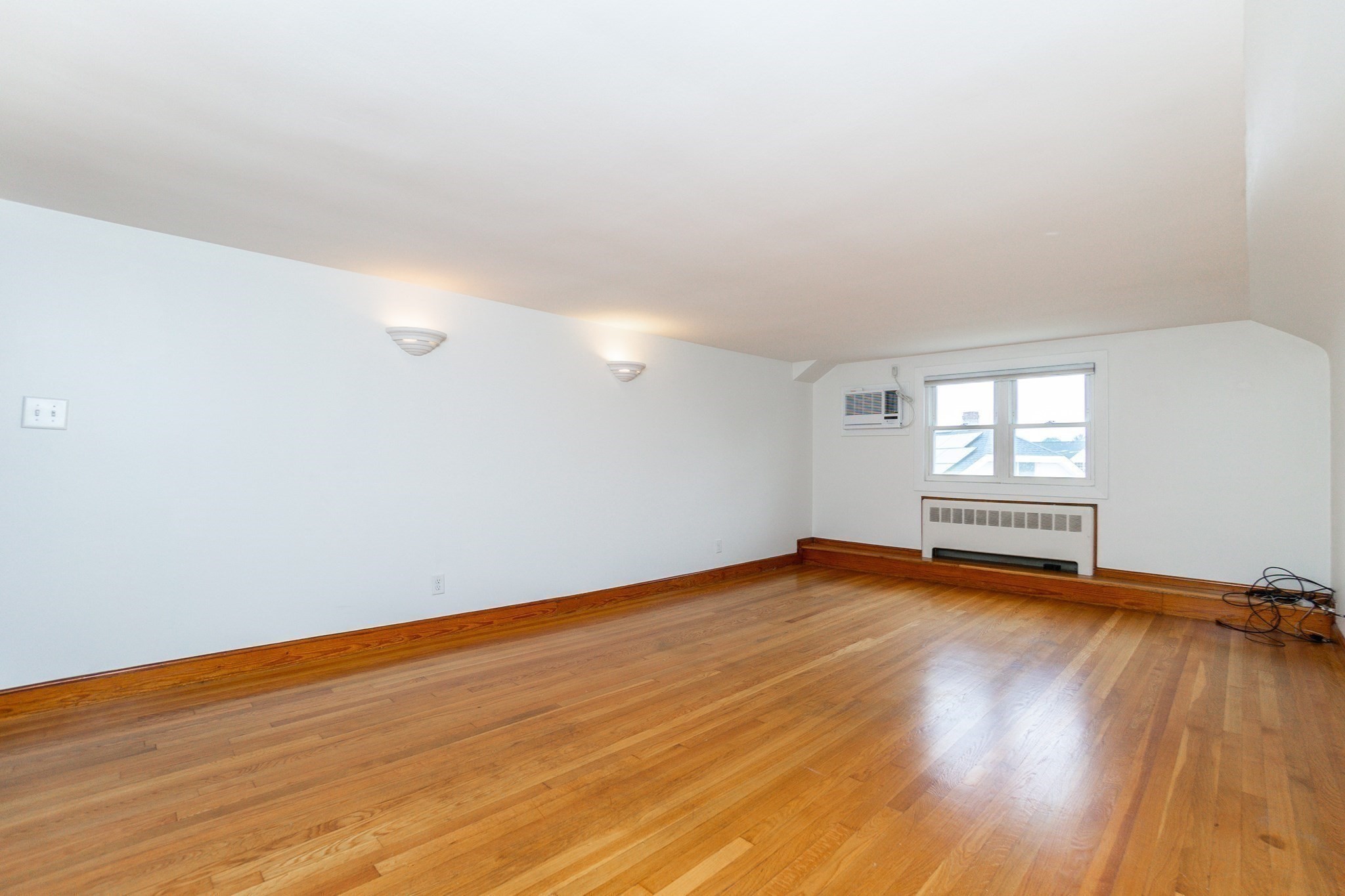92 Elsie St Property Photo 18