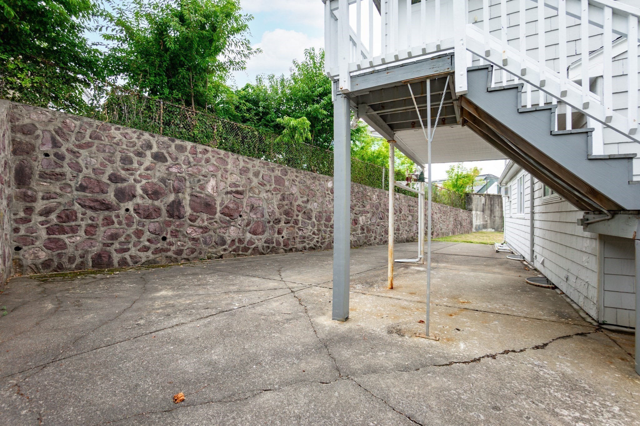 92 Elsie St Property Photo 24
