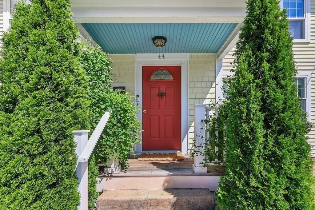 44 Exchange St Property Photo 3