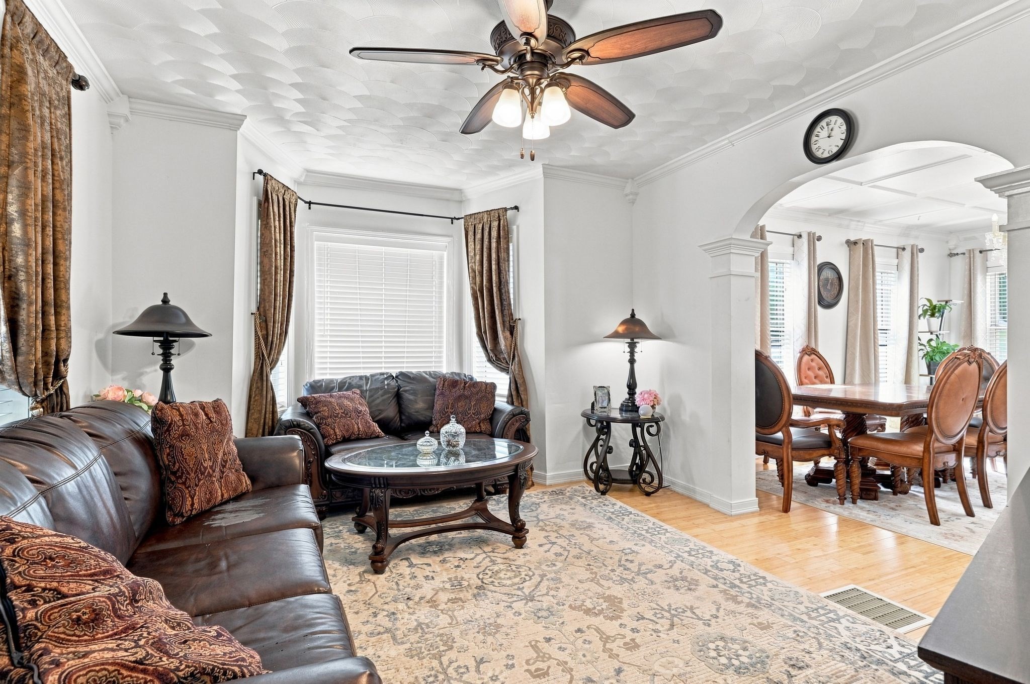 27 Elm St Property Photo 7
