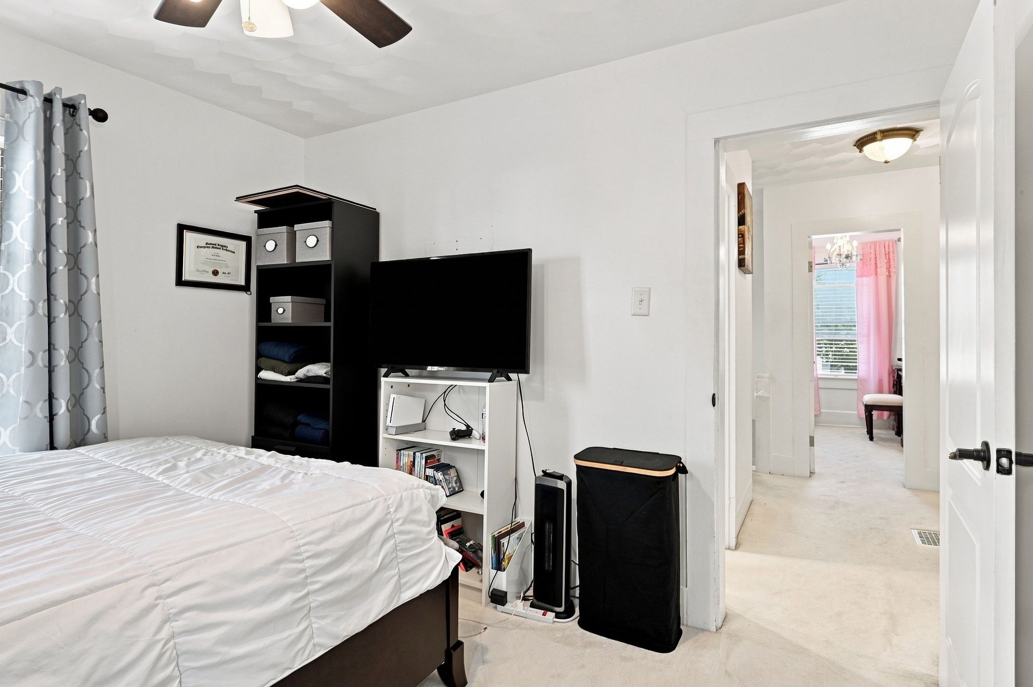 27 Elm St Property Photo 34