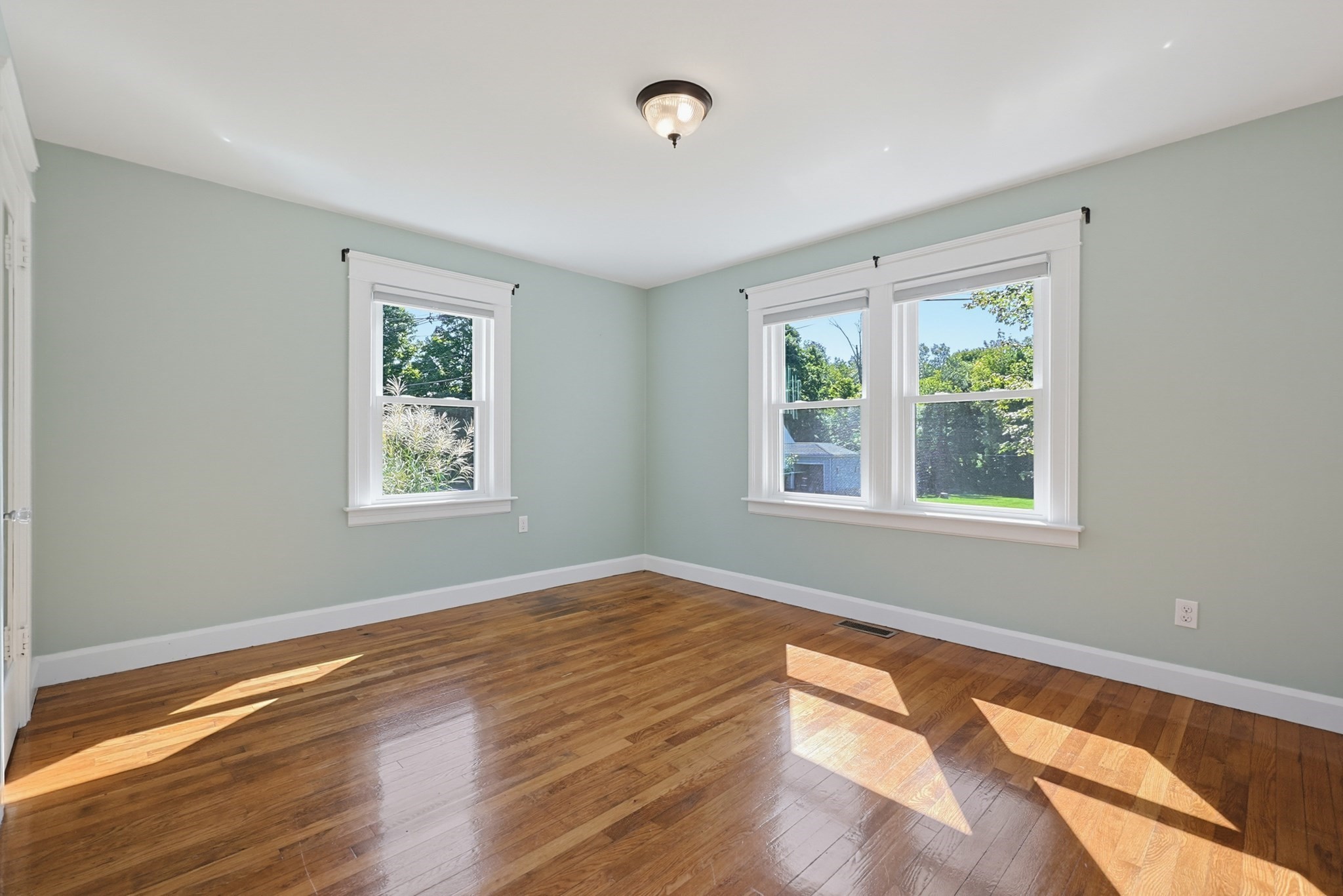 191 Whitins Rd Property Photo 15