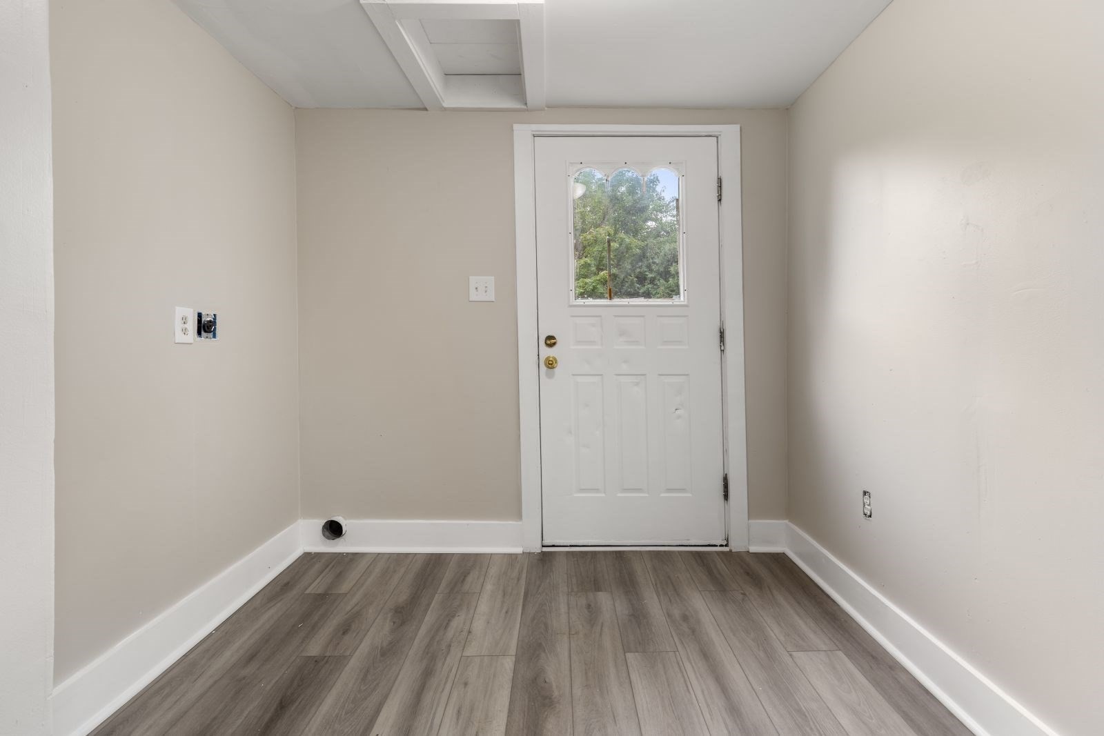 208 High St Property Photo 38