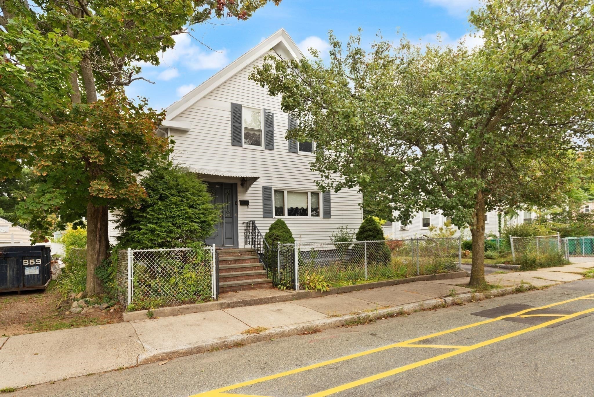 161 Park St Property Photo 1