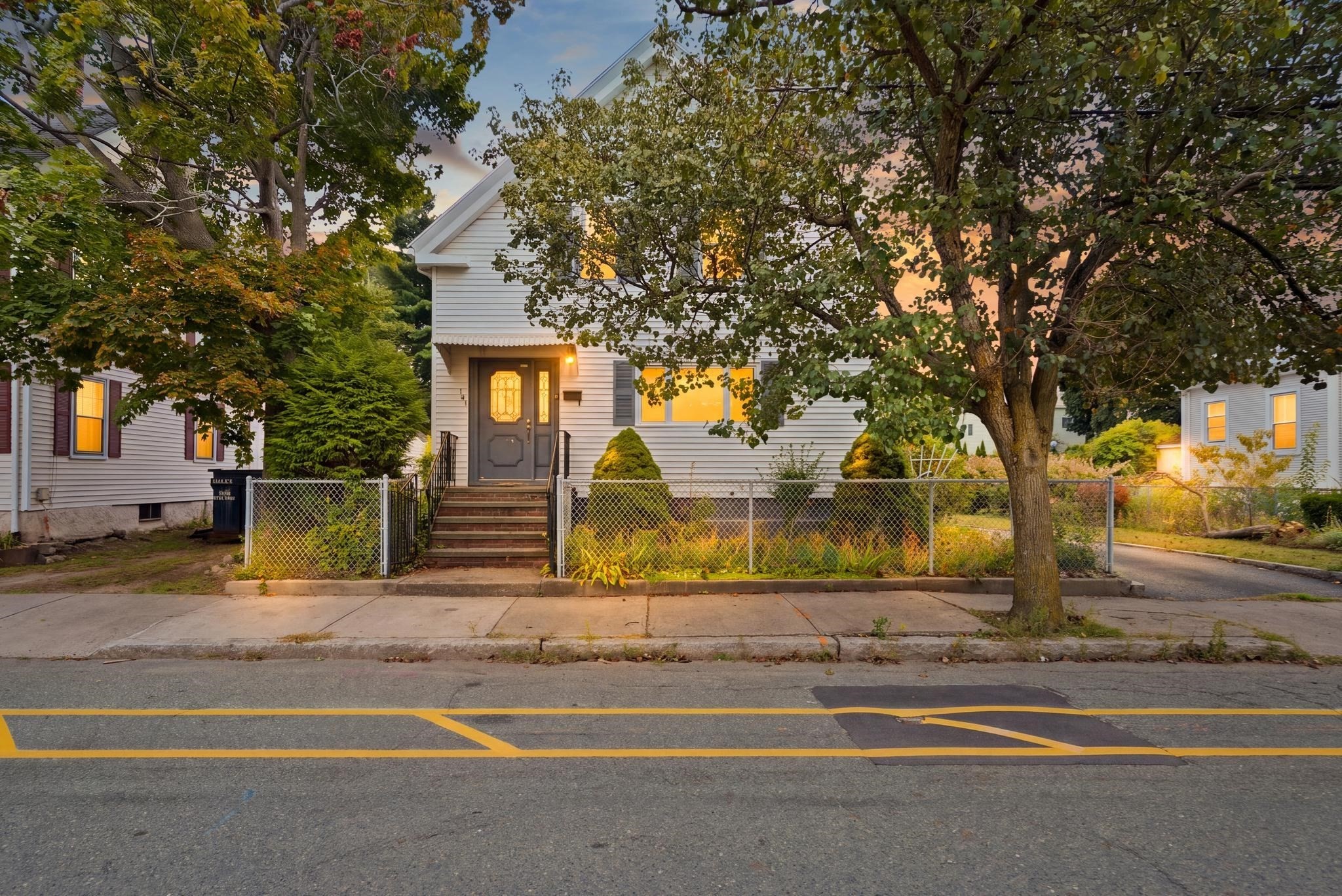161 Park St Property Photo 2