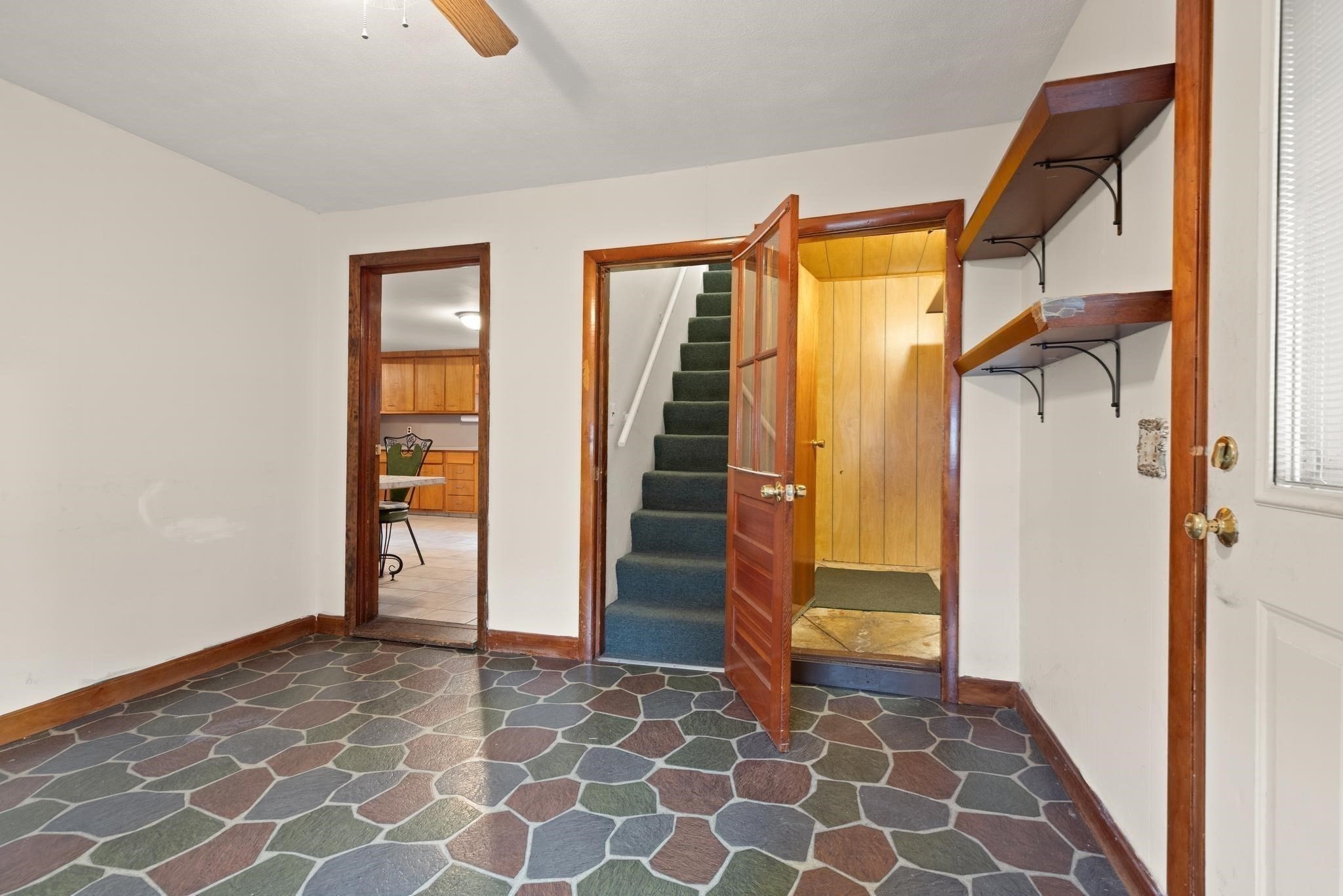 161 Park St Property Photo 17