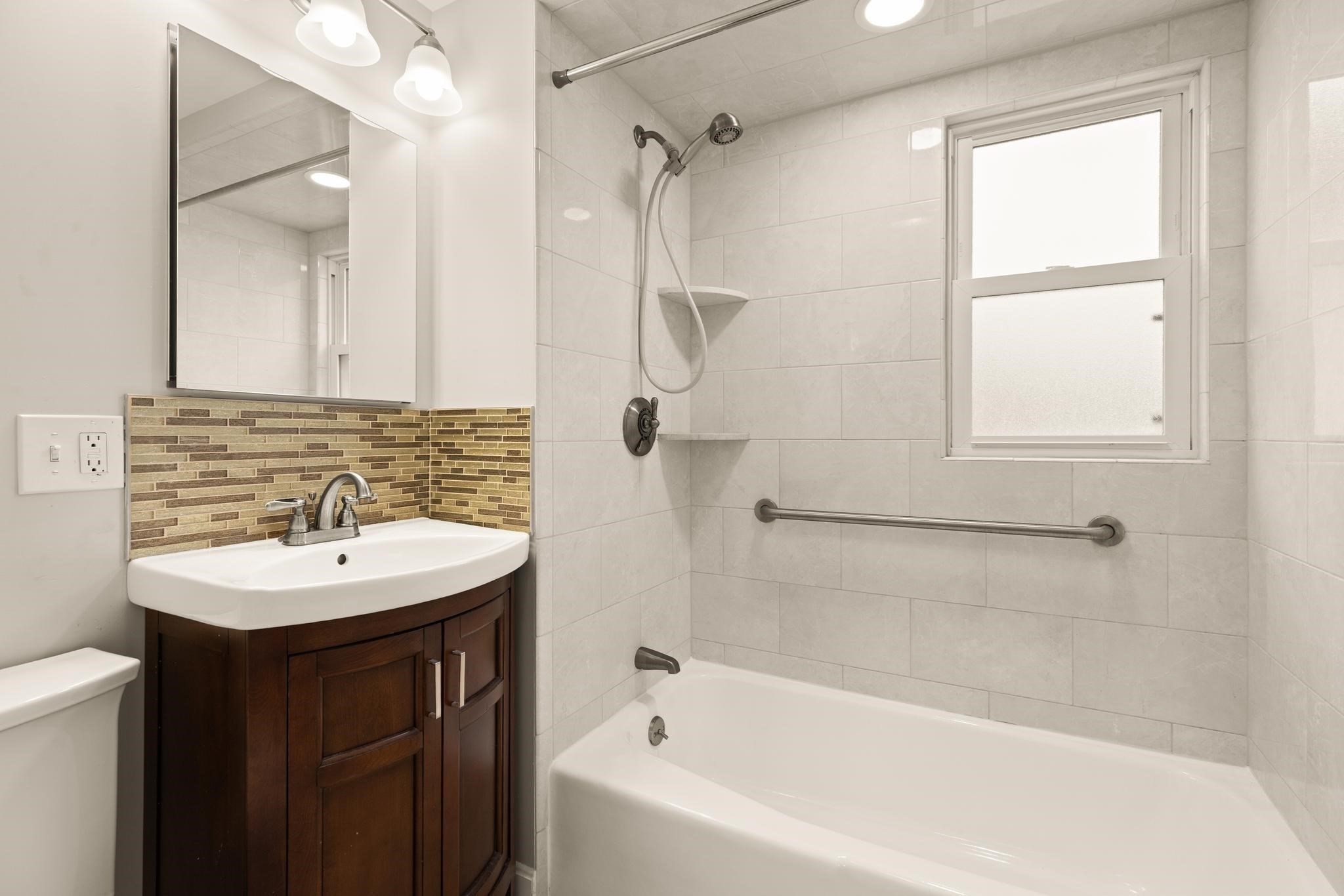 161 Park St Property Photo 20