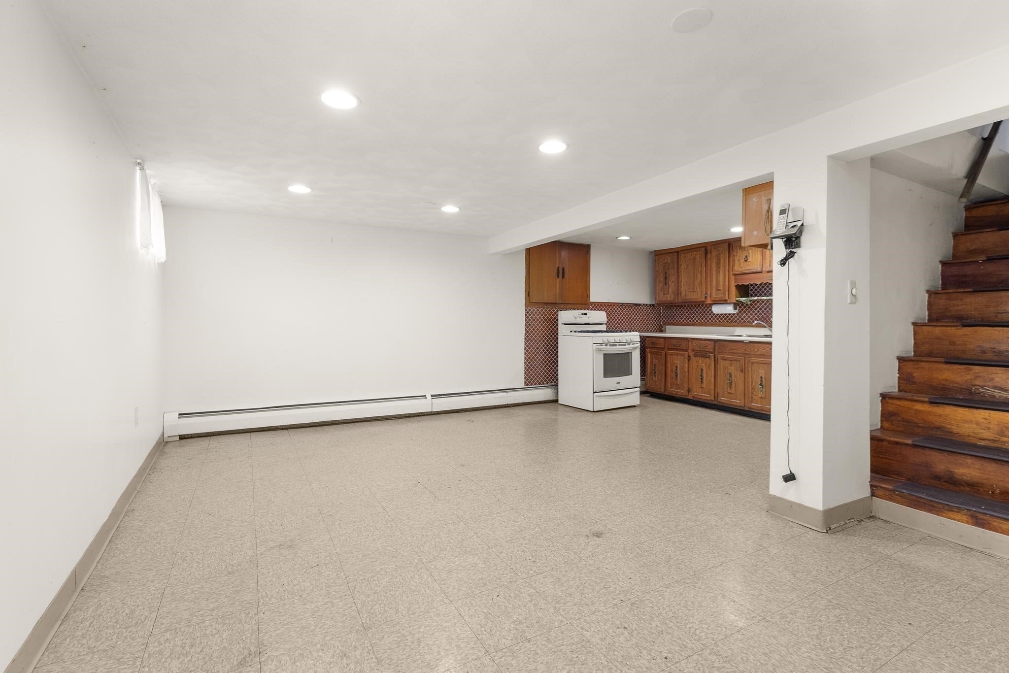 161 Park St Property Photo 27