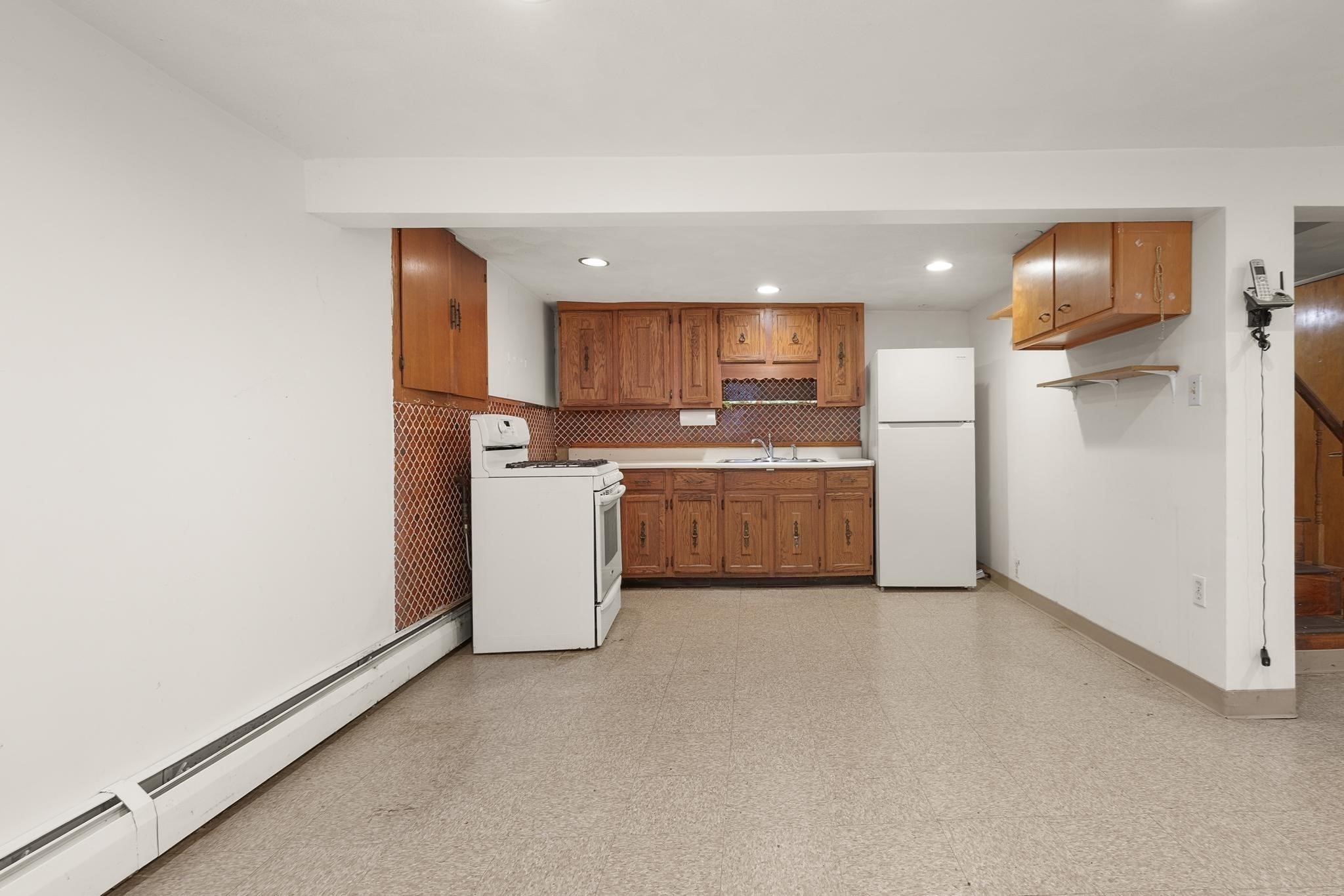 161 Park St Property Photo 28