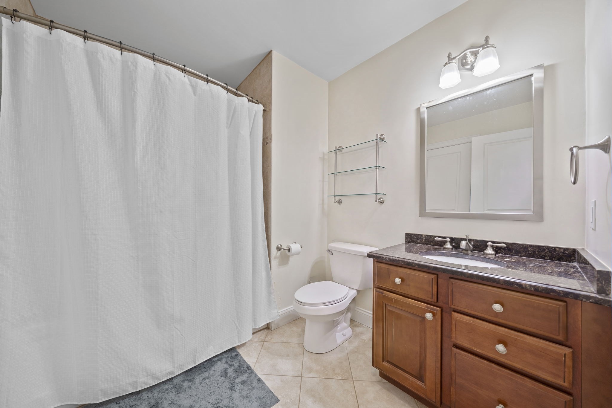 580 Quarry St # 9 Property Photo 17