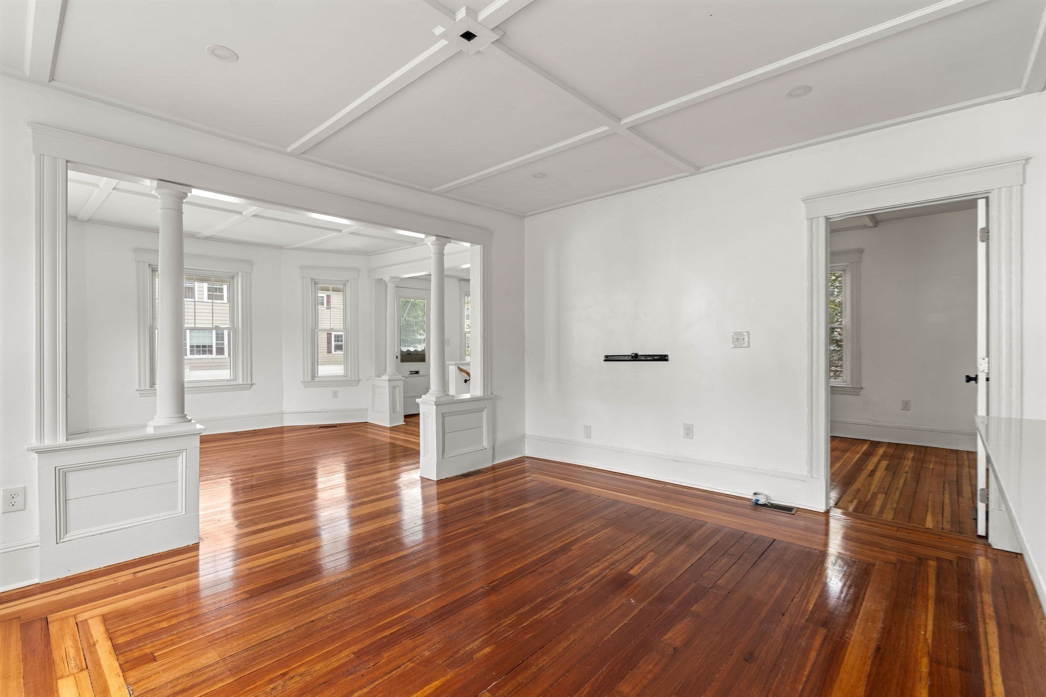 174 Warwick St Property Photo 8
