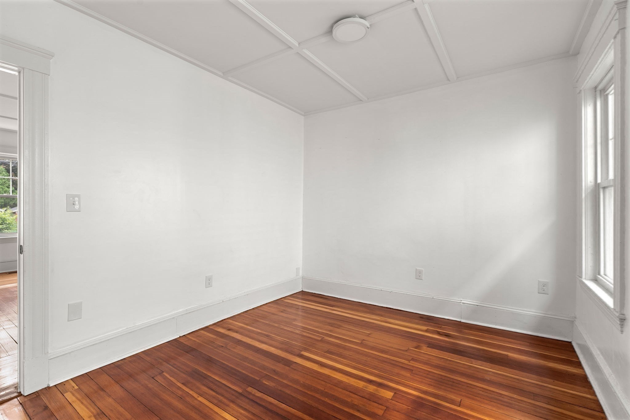 174 Warwick St Property Photo 10