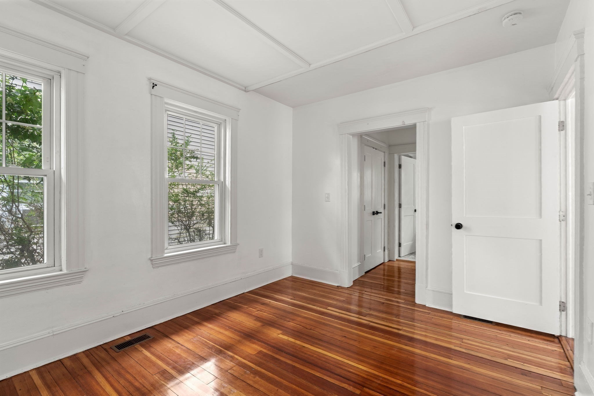 174 Warwick St Property Photo 11