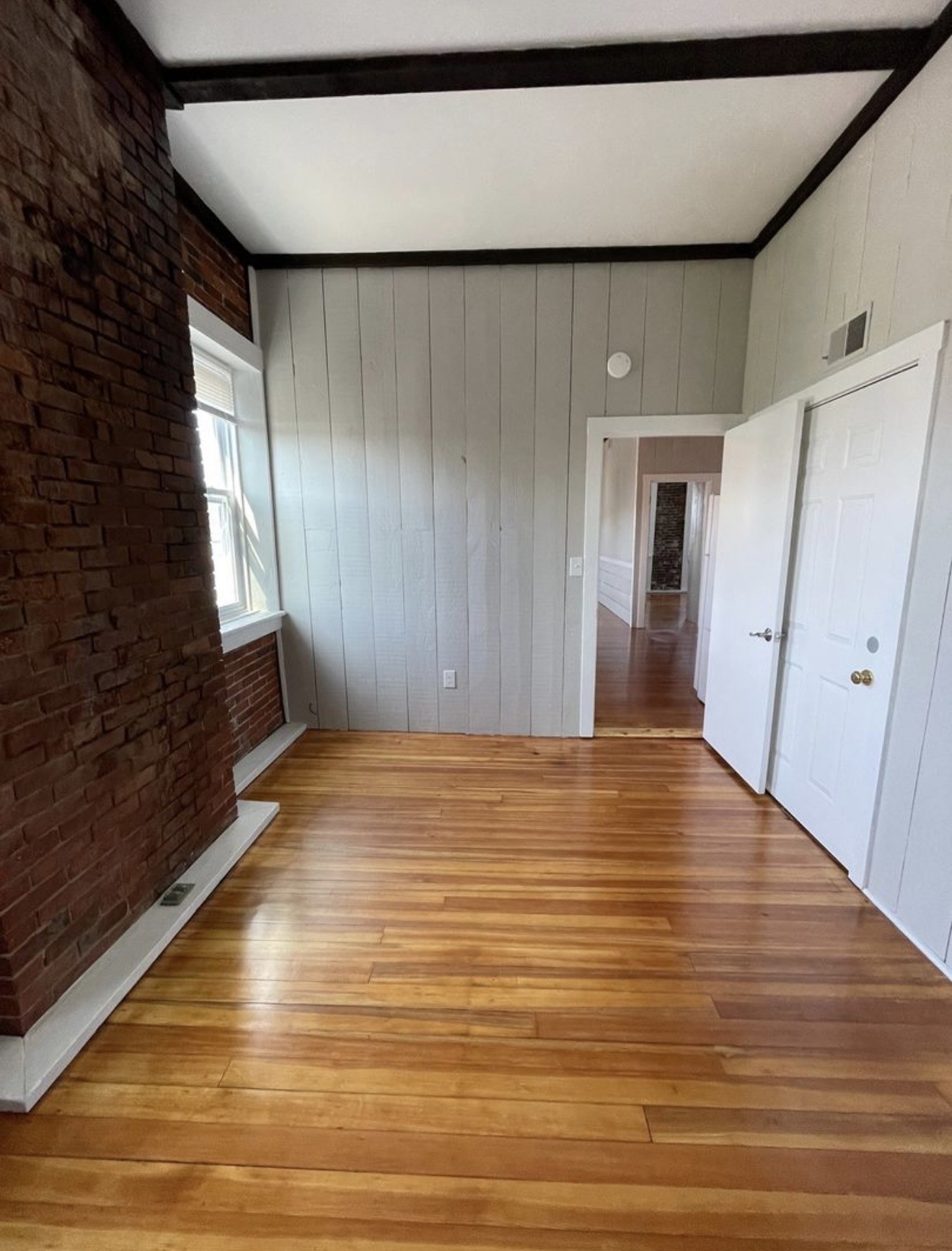85-89 Cabot St # 5 Property Photo 6